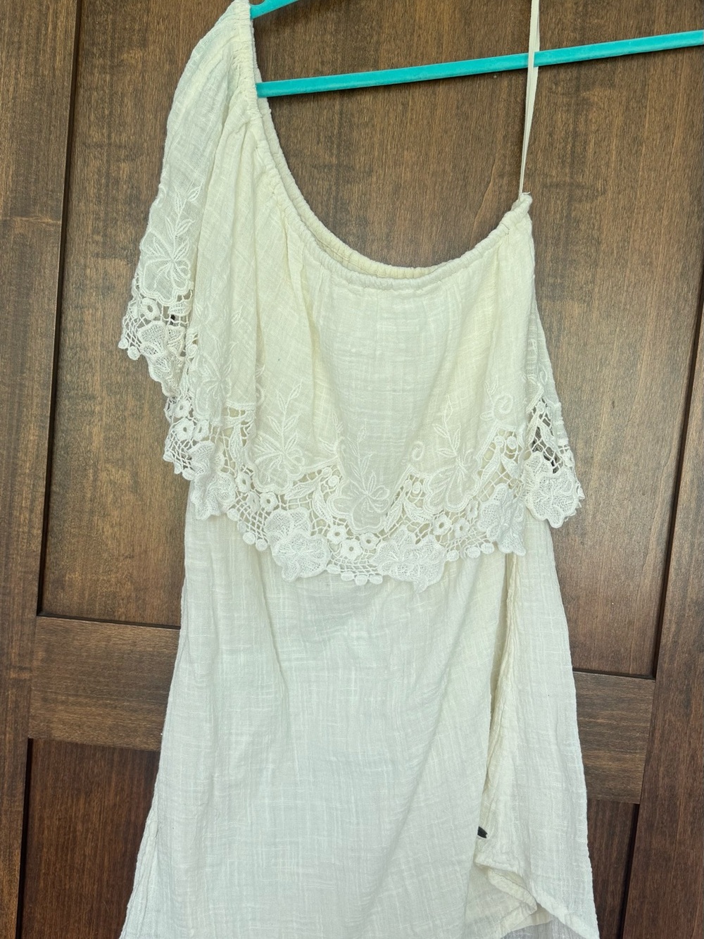 O'Neill Cream One-Shoulder Lace Ruffle Dress